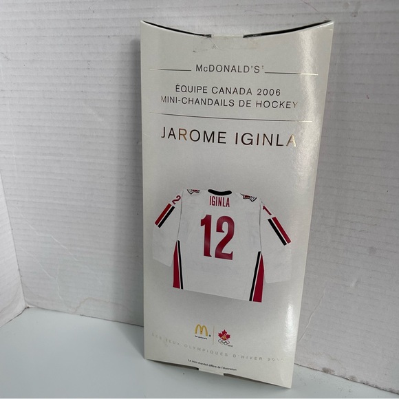 MCDONALDS 2006 TEAM CANADA HOCKEY MINI JERSEYS - JAROME IGINLA #12 - Picture 1 of 3
